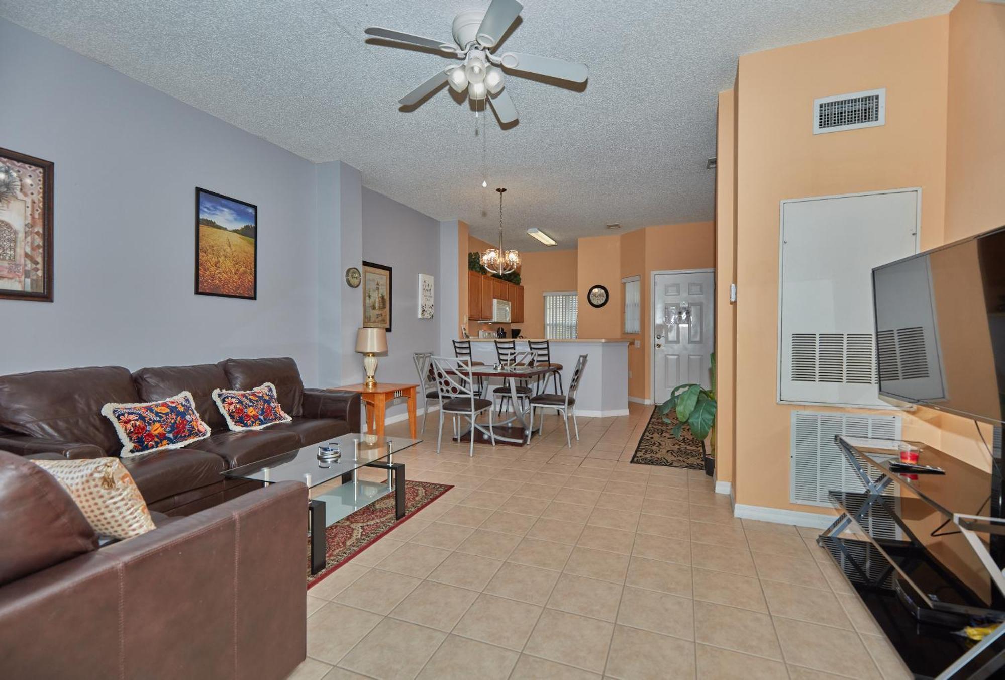 Spring Retreat Near Disney, Perfect For Families 키시미 객실 사진